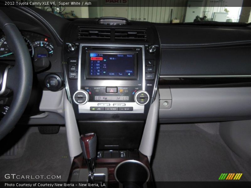 Super White / Ash 2012 Toyota Camry XLE V6