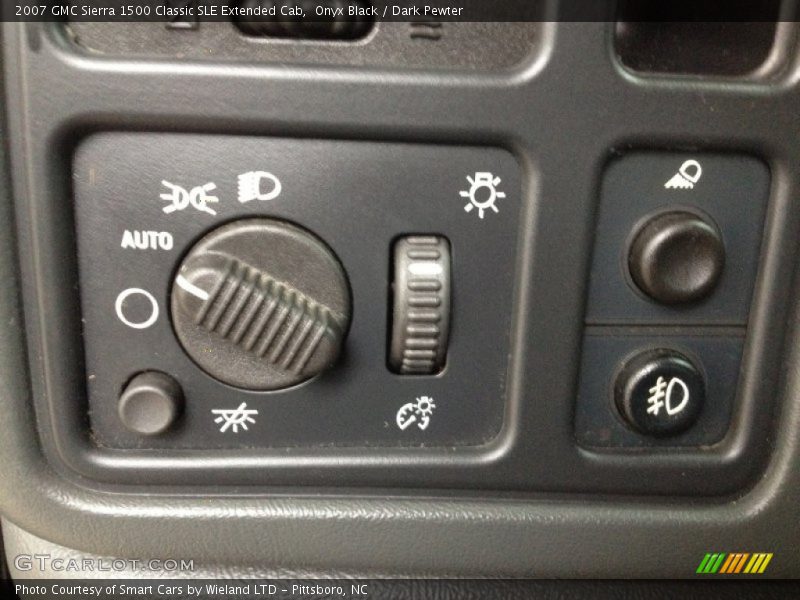 Onyx Black / Dark Pewter 2007 GMC Sierra 1500 Classic SLE Extended Cab