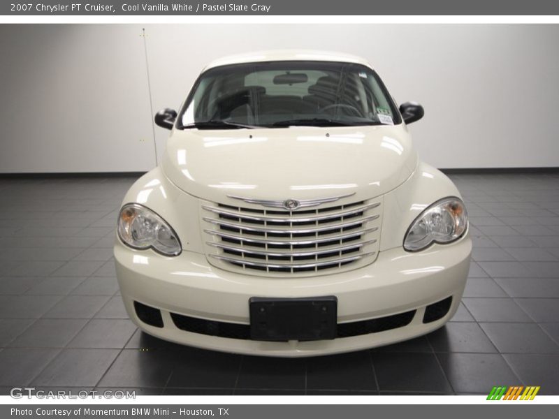Cool Vanilla White / Pastel Slate Gray 2007 Chrysler PT Cruiser