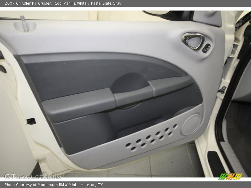 Cool Vanilla White / Pastel Slate Gray 2007 Chrysler PT Cruiser