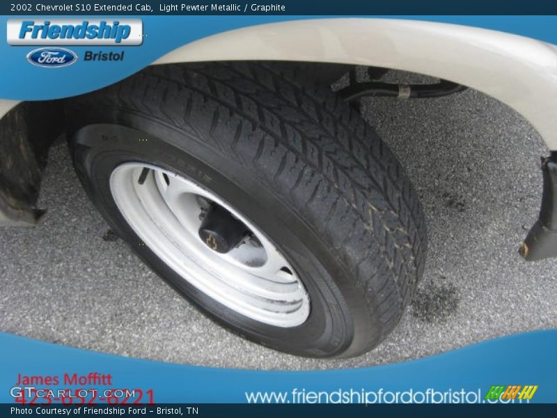 Light Pewter Metallic / Graphite 2002 Chevrolet S10 Extended Cab