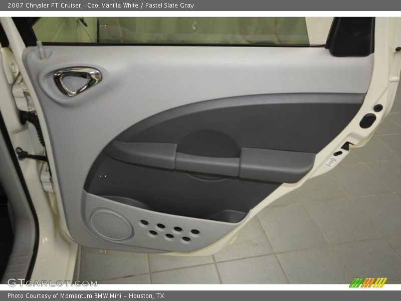 Cool Vanilla White / Pastel Slate Gray 2007 Chrysler PT Cruiser