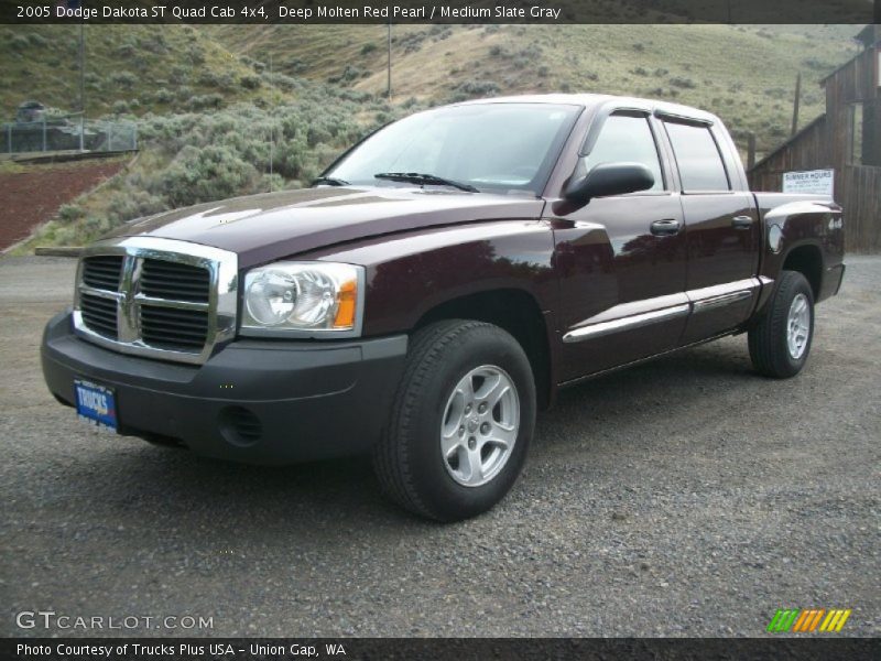 Deep Molten Red Pearl / Medium Slate Gray 2005 Dodge Dakota ST Quad Cab 4x4