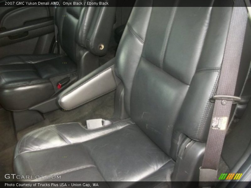 Onyx Black / Ebony Black 2007 GMC Yukon Denali AWD