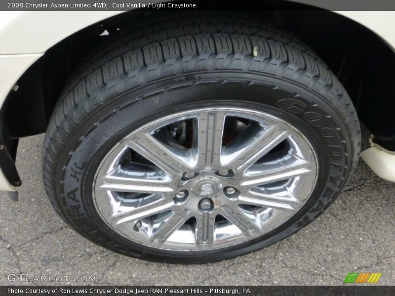 Cool Vanilla / Light Graystone 2008 Chrysler Aspen Limited 4WD