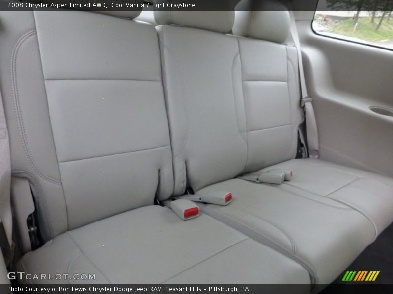 Cool Vanilla / Light Graystone 2008 Chrysler Aspen Limited 4WD