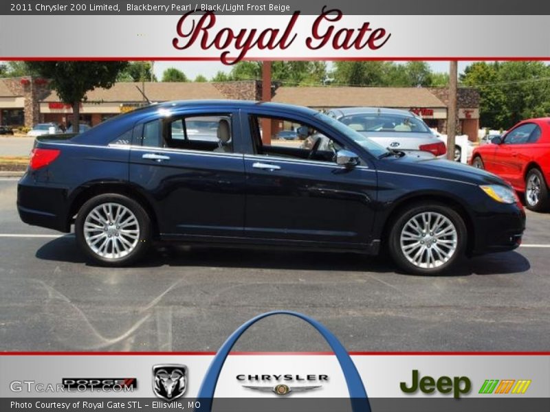 Blackberry Pearl / Black/Light Frost Beige 2011 Chrysler 200 Limited