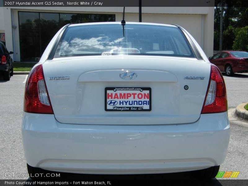 Nordic White / Gray 2007 Hyundai Accent GLS Sedan
