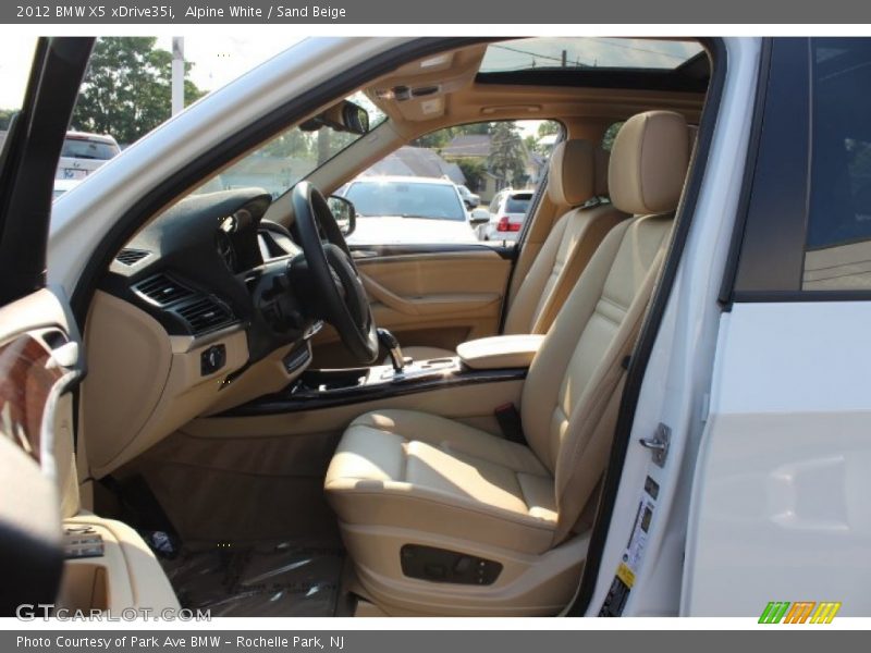Alpine White / Sand Beige 2012 BMW X5 xDrive35i