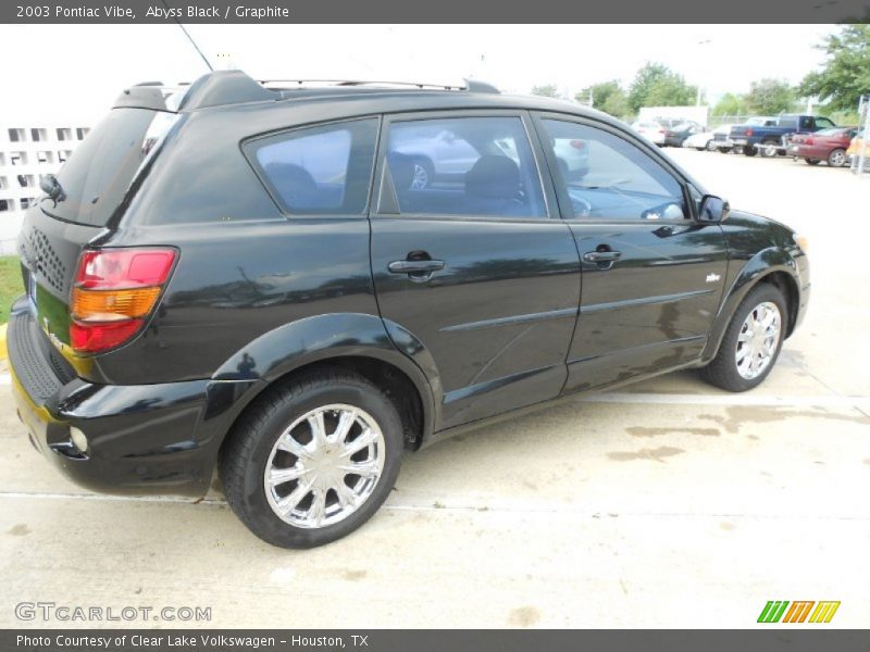 Abyss Black / Graphite 2003 Pontiac Vibe