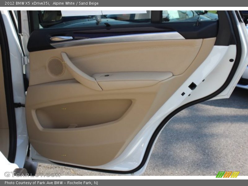 Alpine White / Sand Beige 2012 BMW X5 xDrive35i