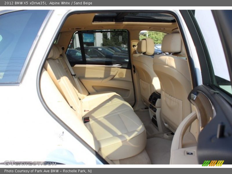 Alpine White / Sand Beige 2012 BMW X5 xDrive35i