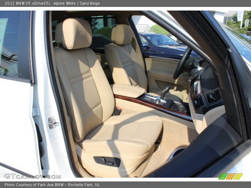 Alpine White / Sand Beige 2012 BMW X5 xDrive35i