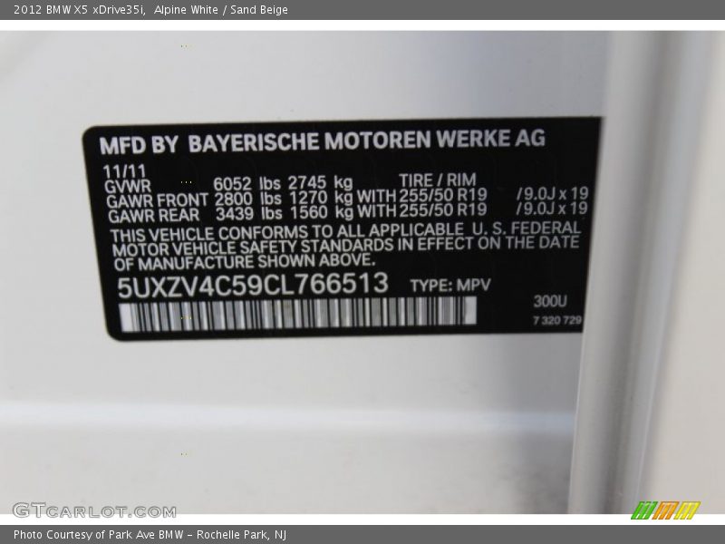 Alpine White / Sand Beige 2012 BMW X5 xDrive35i