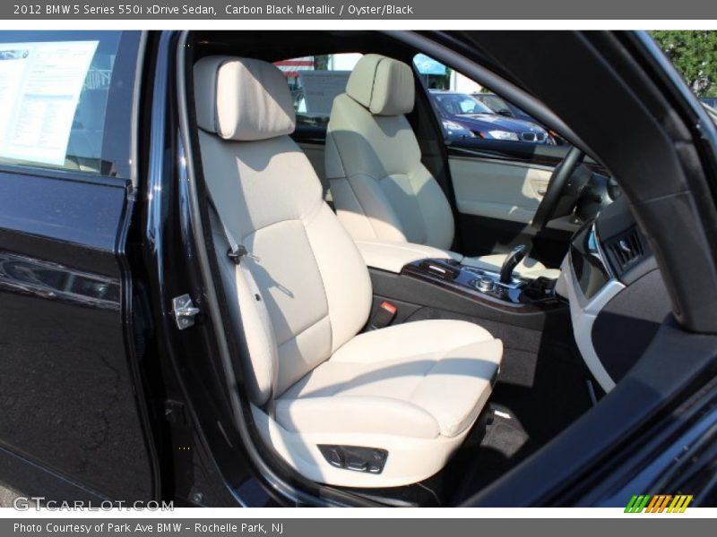 Carbon Black Metallic / Oyster/Black 2012 BMW 5 Series 550i xDrive Sedan