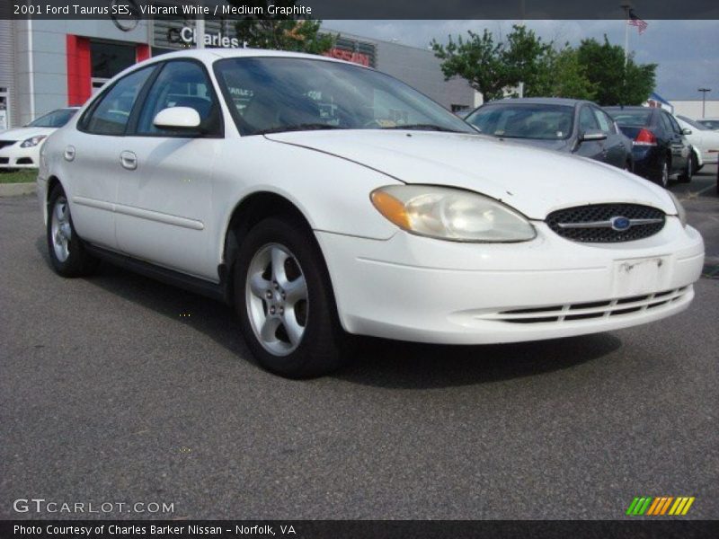 Vibrant White / Medium Graphite 2001 Ford Taurus SES
