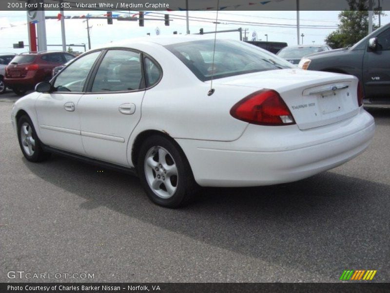 Vibrant White / Medium Graphite 2001 Ford Taurus SES