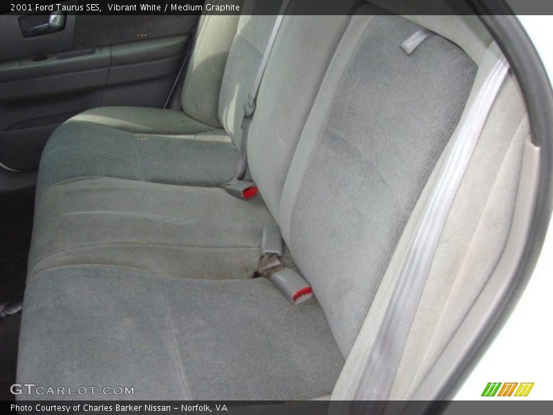 Vibrant White / Medium Graphite 2001 Ford Taurus SES