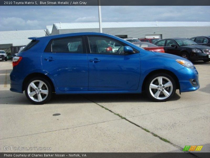  2010 Matrix S Blue Streak Metallic