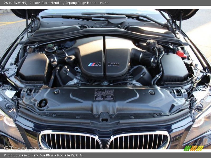  2010 M5  Engine - 5.0 Liter M DOHC 40-Valve VVT V10