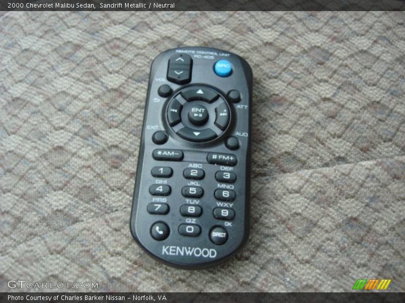 Sandrift Metallic / Neutral 2000 Chevrolet Malibu Sedan