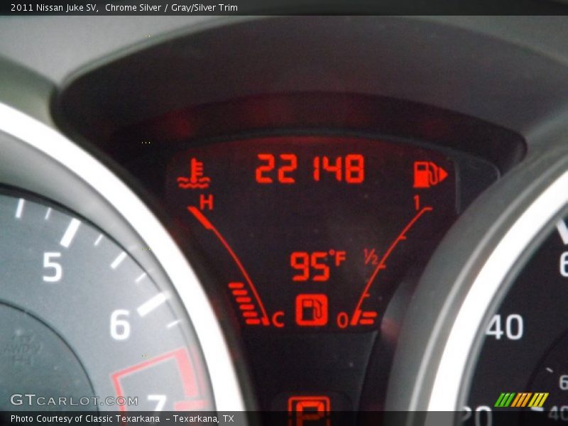 Chrome Silver / Gray/Silver Trim 2011 Nissan Juke SV