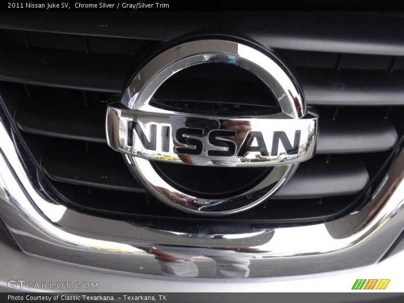 Chrome Silver / Gray/Silver Trim 2011 Nissan Juke SV