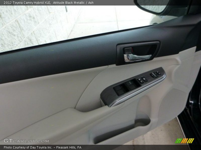 Attitude Black Metallic / Ash 2012 Toyota Camry Hybrid XLE