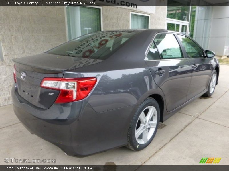 Magnetic Gray Metallic / Black 2012 Toyota Camry SE