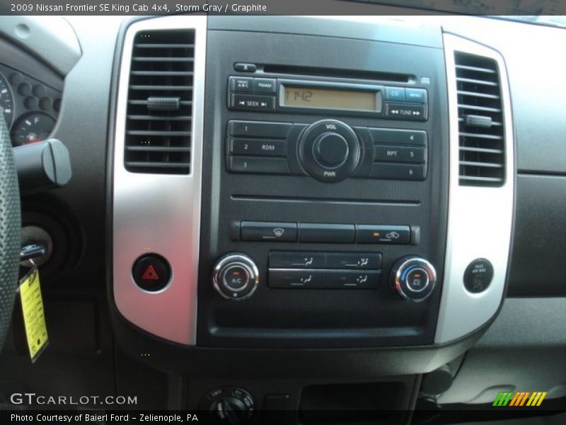 Storm Gray / Graphite 2009 Nissan Frontier SE King Cab 4x4