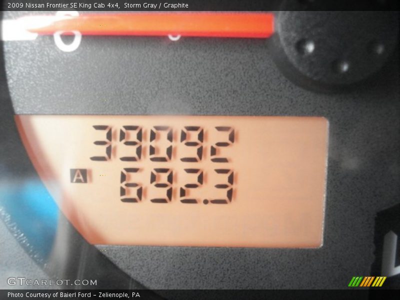 Storm Gray / Graphite 2009 Nissan Frontier SE King Cab 4x4