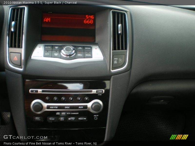 Super Black / Charcoal 2010 Nissan Maxima 3.5 S