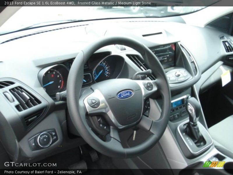 Dashboard of 2013 Escape SE 1.6L EcoBoost 4WD