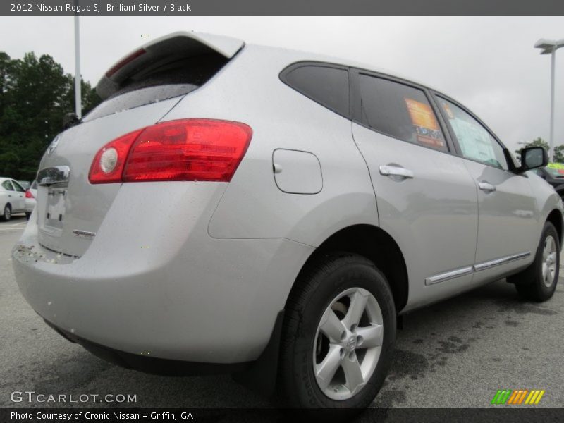 Brilliant Silver / Black 2012 Nissan Rogue S