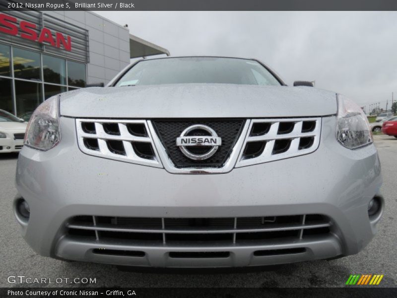 Brilliant Silver / Black 2012 Nissan Rogue S