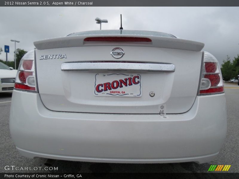 Aspen White / Charcoal 2012 Nissan Sentra 2.0 S
