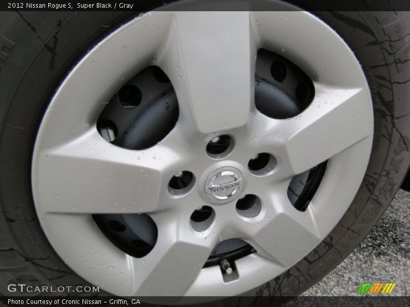 Super Black / Gray 2012 Nissan Rogue S