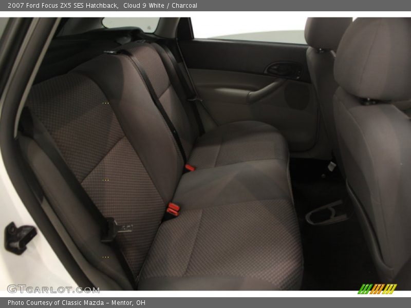 Cloud 9 White / Charcoal 2007 Ford Focus ZX5 SES Hatchback