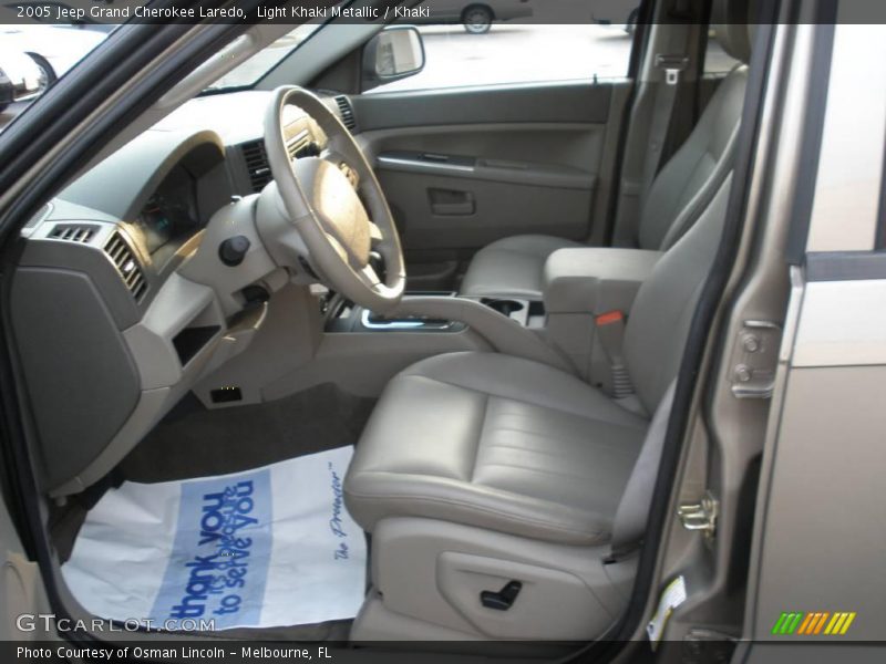 Light Khaki Metallic / Khaki 2005 Jeep Grand Cherokee Laredo