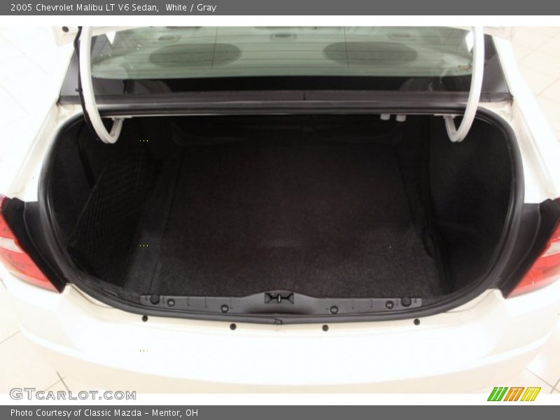 White / Gray 2005 Chevrolet Malibu LT V6 Sedan