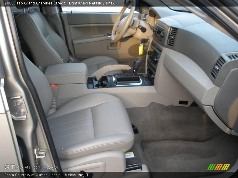 Light Khaki Metallic / Khaki 2005 Jeep Grand Cherokee Laredo