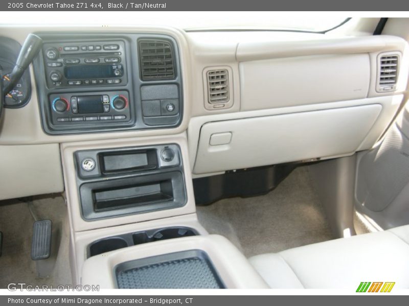 Black / Tan/Neutral 2005 Chevrolet Tahoe Z71 4x4