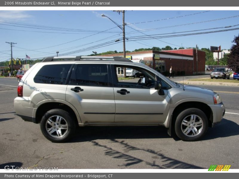 Mineral Beige Pearl / Charcoal 2006 Mitsubishi Endeavor LS