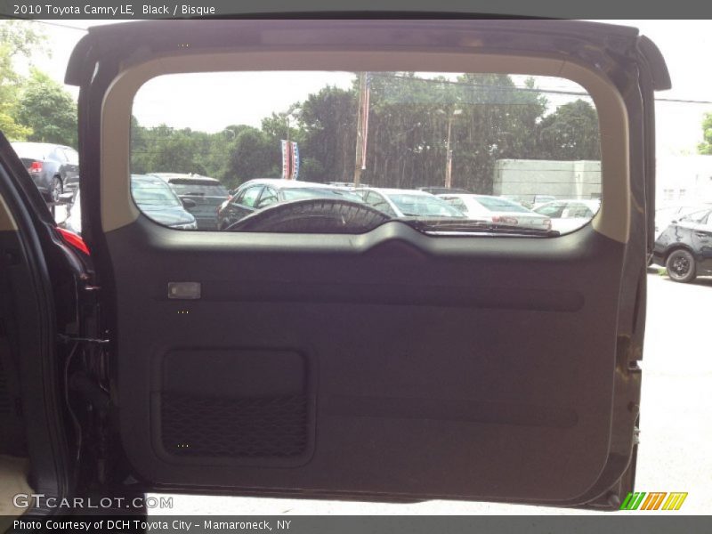 Black / Bisque 2010 Toyota Camry LE