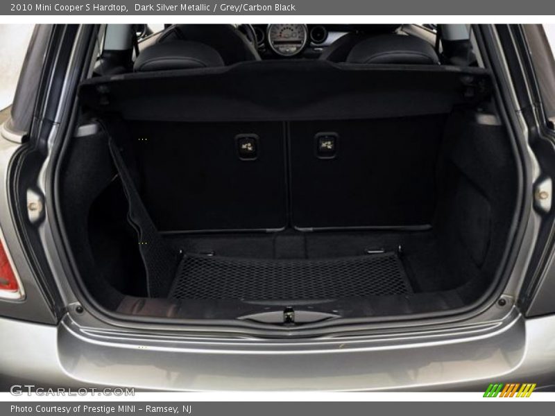  2010 Cooper S Hardtop Trunk