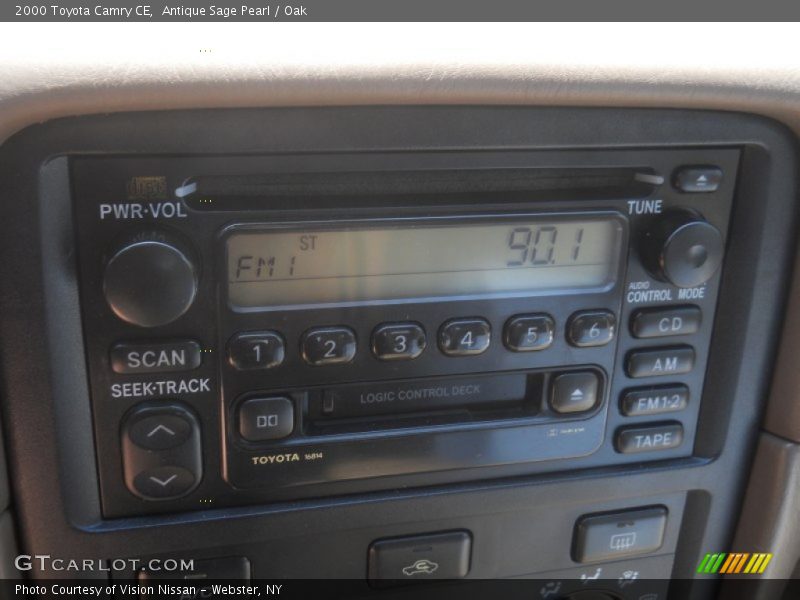 Antique Sage Pearl / Oak 2000 Toyota Camry CE
