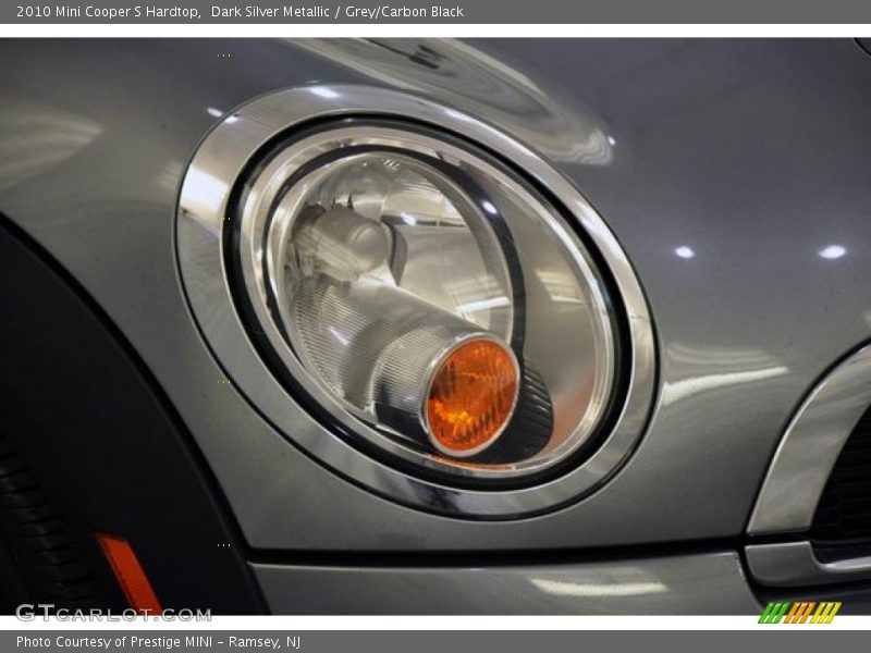Dark Silver Metallic / Grey/Carbon Black 2010 Mini Cooper S Hardtop