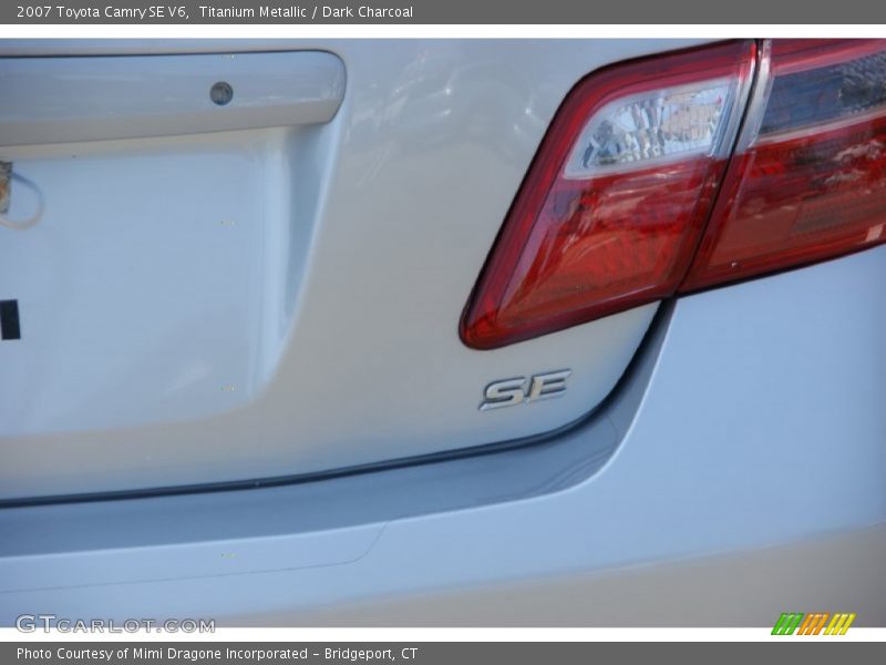 Titanium Metallic / Dark Charcoal 2007 Toyota Camry SE V6