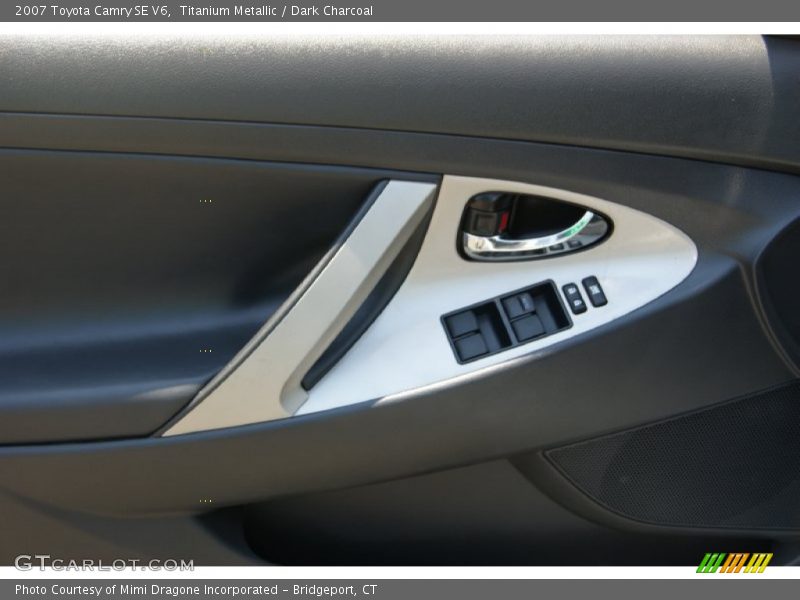 Titanium Metallic / Dark Charcoal 2007 Toyota Camry SE V6