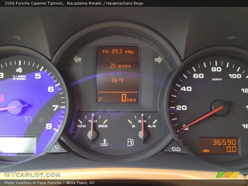 Macadamia Metallic / Havanna/Sand Beige 2009 Porsche Cayenne Tiptronic